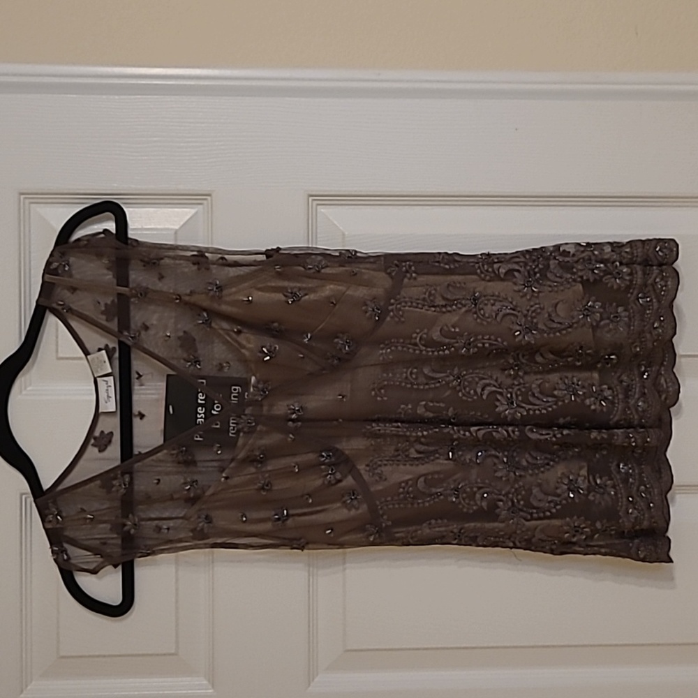 NWT Spiegel hand beaded sleeveless top with camisole size 8